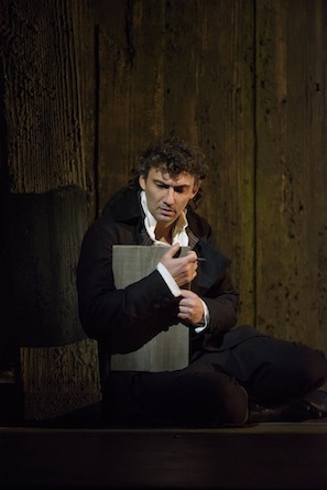 ANDREA CHENIER _ROH, Directer; David McVicar,Andrea Chénier; Jonas Kaufmann,Maddalena de Coigny; Eva-Maria Westbroek,Carlo Gérar; Željko Lučić,Bersi; Denyce Graves,Madelon; Elena Zilio,Contessa de Coigny; Rosalind Plowright,Roucher; Roland Wood,Pietro Fléville; Peter Coleman-Wright,Fouquier Tinville; Eddie Wade,Mathieu; Adrian Clarke,Un incredibile; Carlo Bosi,Abbé; Peter Hoare,Major Domo; Dominic Barrand,Dumas; Yuriy Yurchuk,Schmidt; Jeremy White